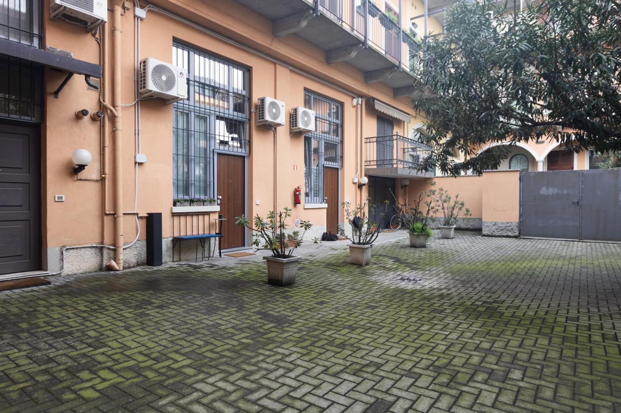 Moderno E Confortevole Loft Tra Navigli E Bocconi มิลาน ภายนอก รูปภาพ