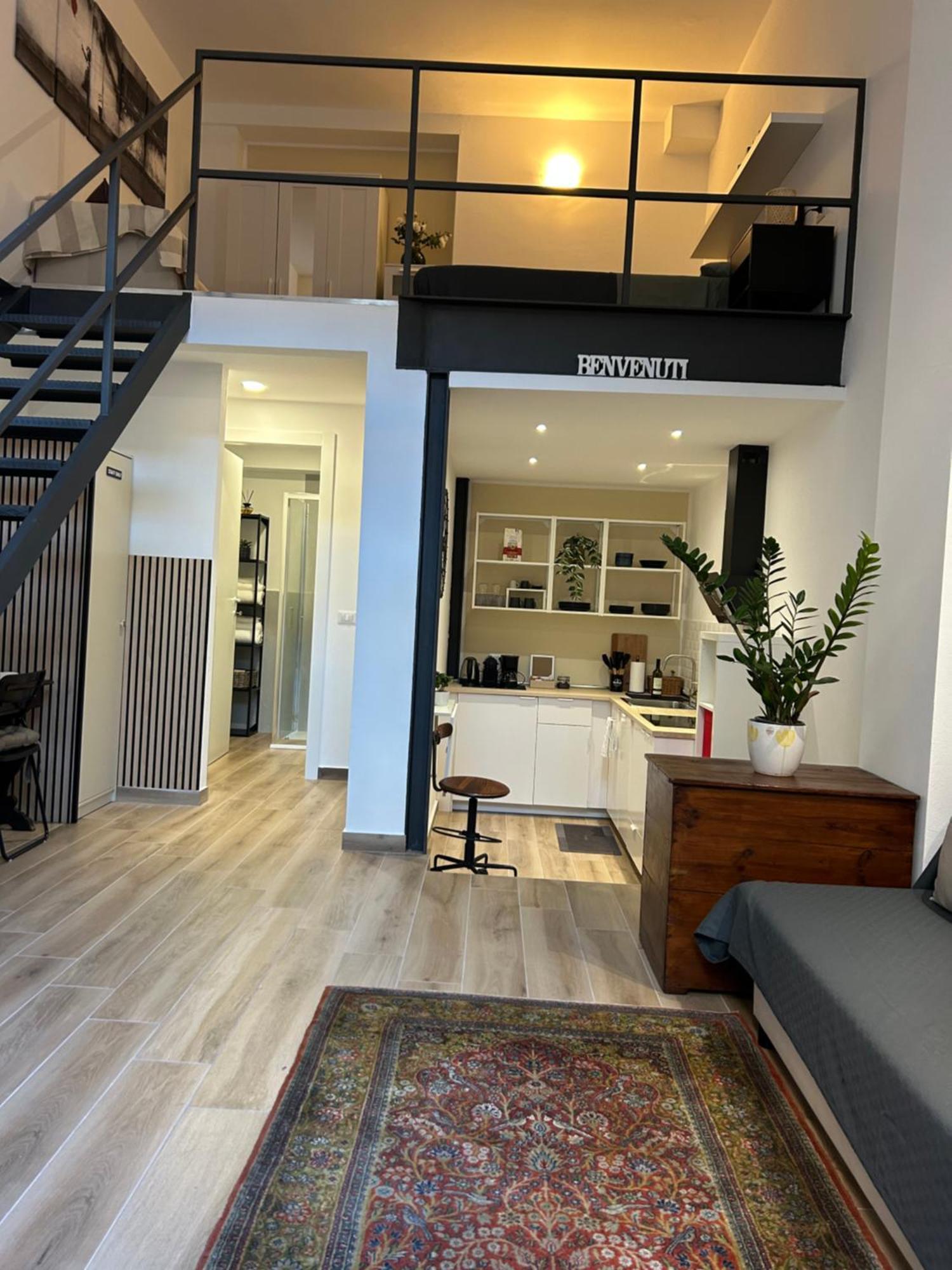 Moderno E Confortevole Loft Tra Navigli E Bocconi มิลาน ภายนอก รูปภาพ